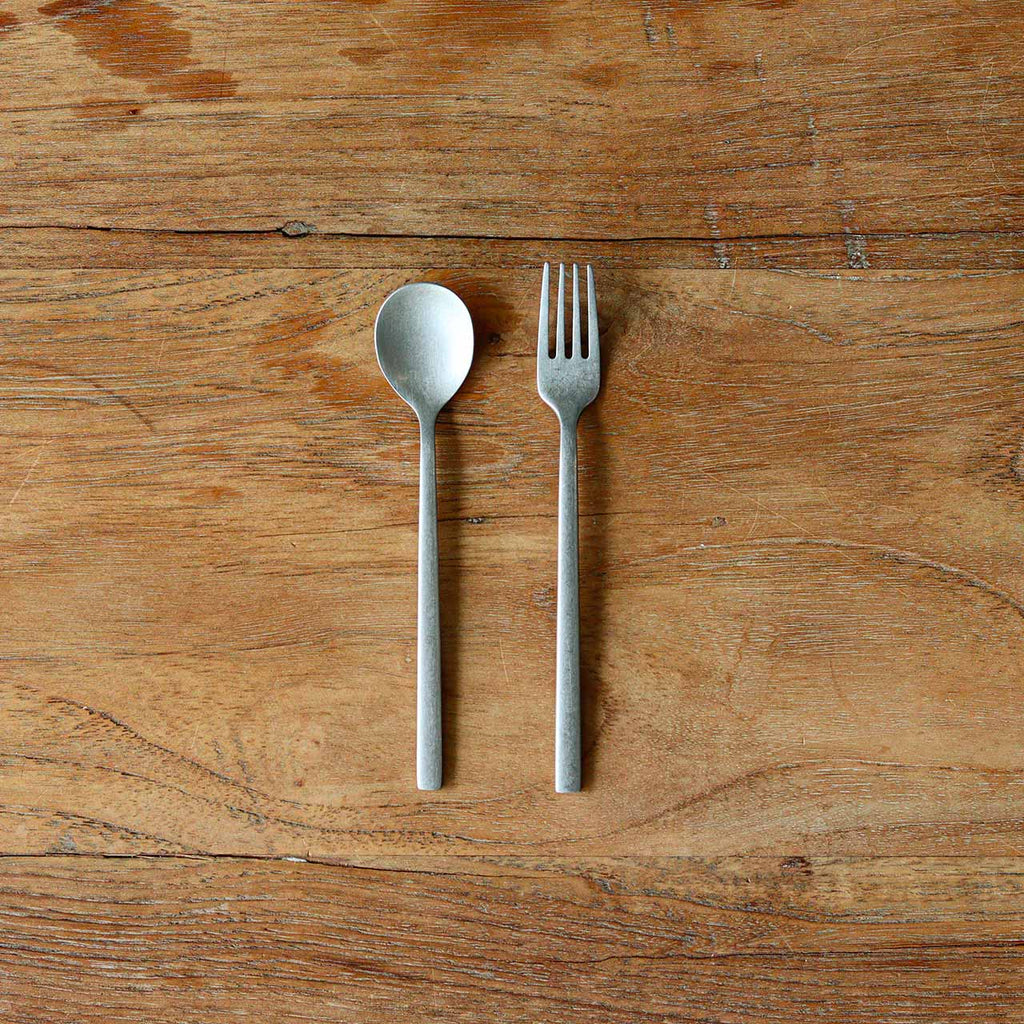 Cuillère à dessert en inox