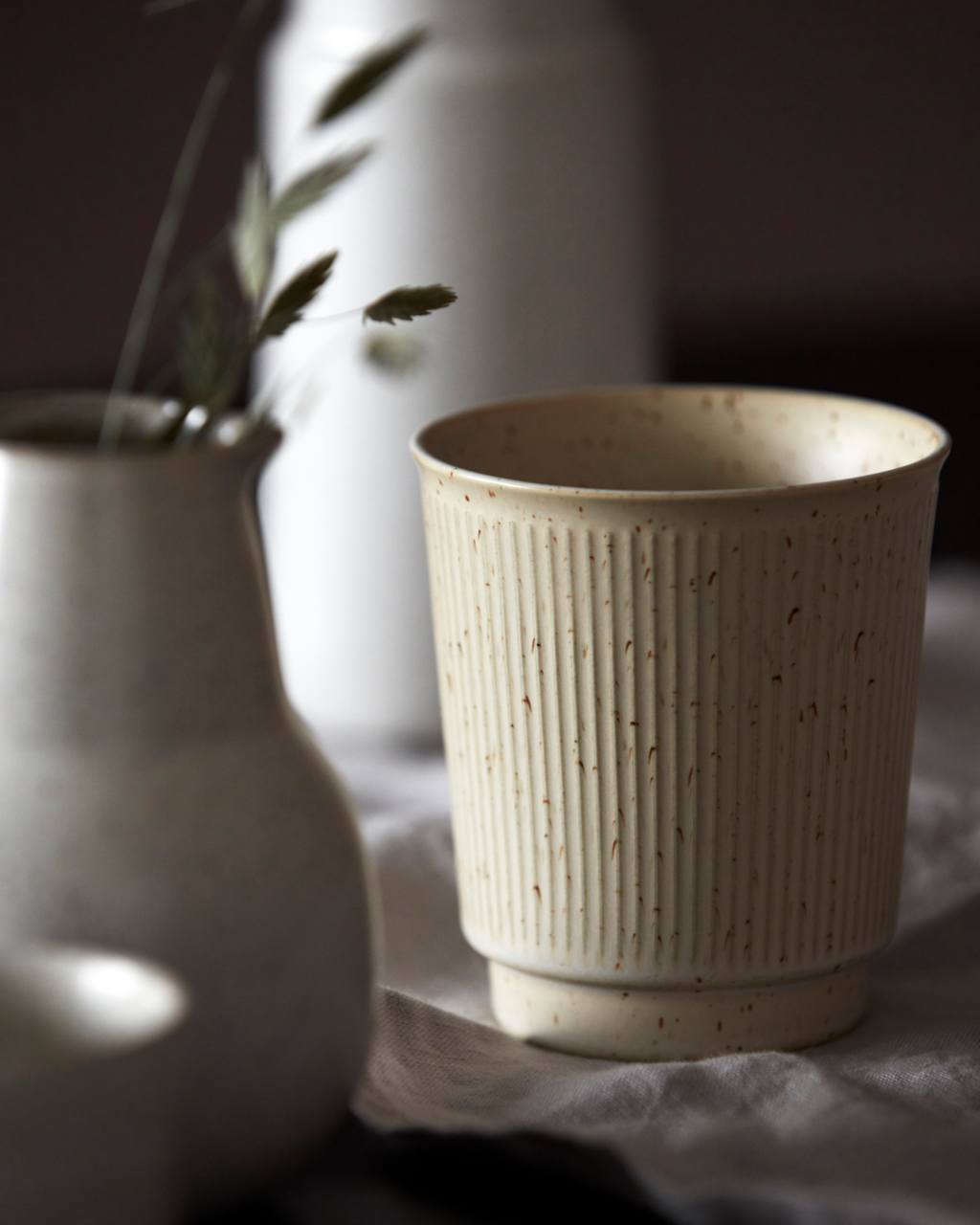 Mug Rustic Beige | Mug en grès avec glaçure mouchetée | Design scandinave intemporel