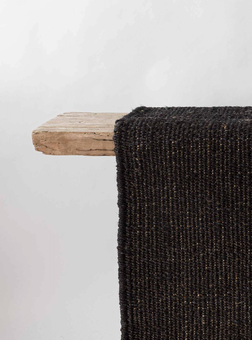 Tapis en chanvre noir